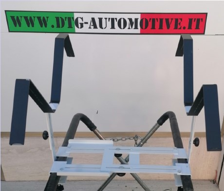 SUPPORTO UNIVERSALE X LA RIPARAZIONE DEI PARAURTI C/BRACCI REGOLAB. 00108-REV